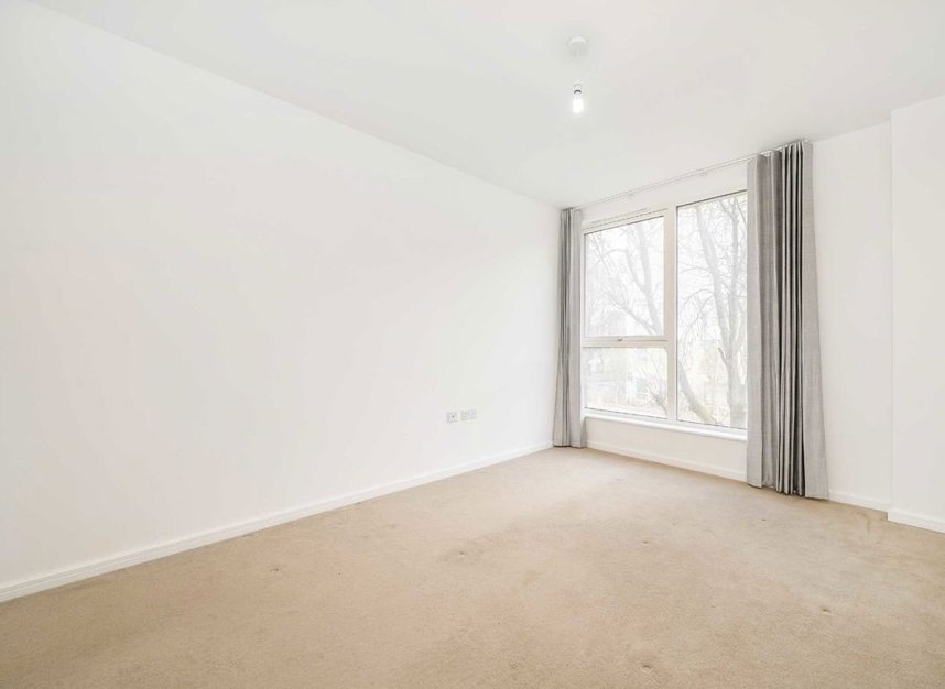 Properties for sale in Avenue Road - W3 8YP view4