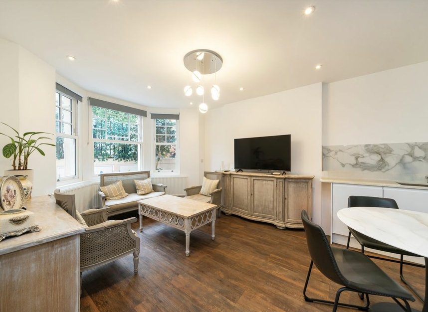 Properties for sale in Avonmore Road - W14 8RS view5
