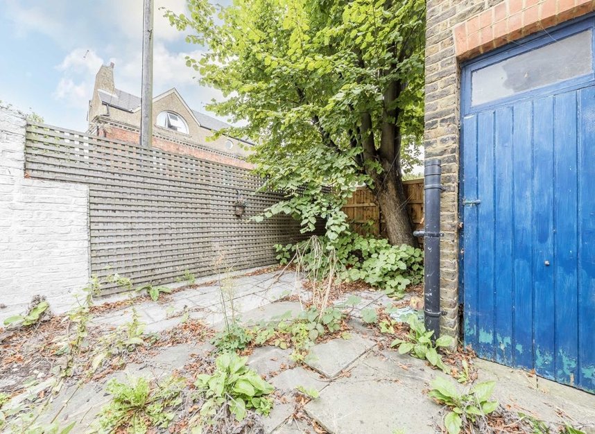 for sale in Babington Road, London, SW16 (Ref 208430) Dexters