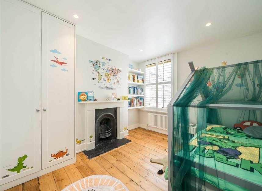 Properties for sale in Ballater Road - SW2 5QR view5