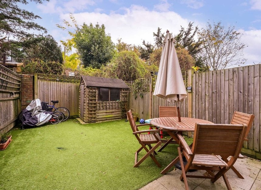 Properties for sale in Baltic Avenue - TW8 0LL view5