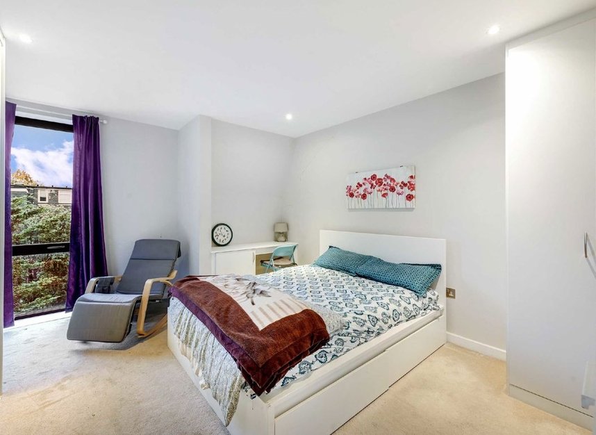 Properties for sale in Baltic Avenue - TW8 0LL view4