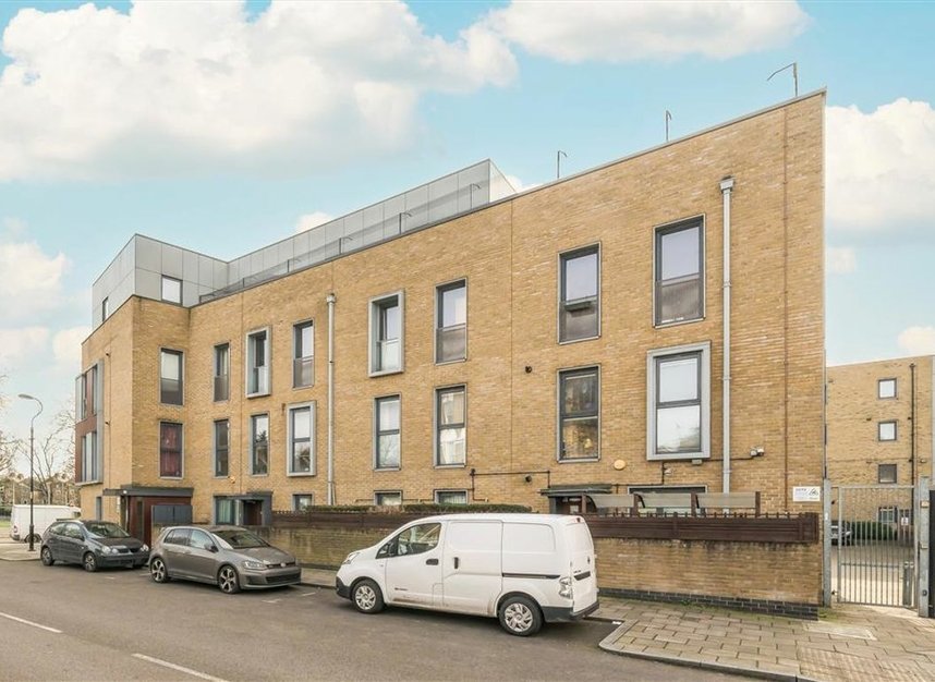 Properties sold in Barlborough Street - SE14 5EY view8