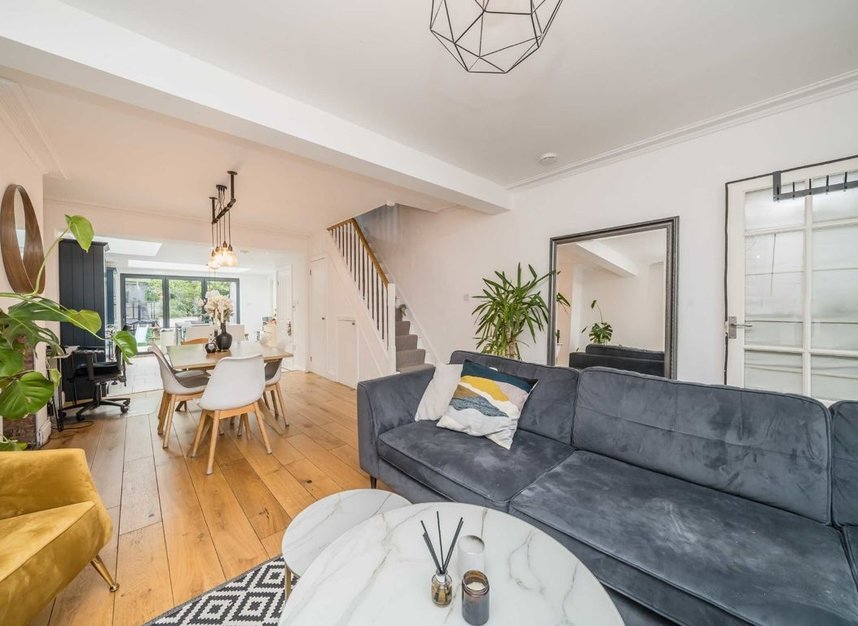 House for sale in Beaconsfield Road, Surbiton, KT5 (Ref 224962) Dexters