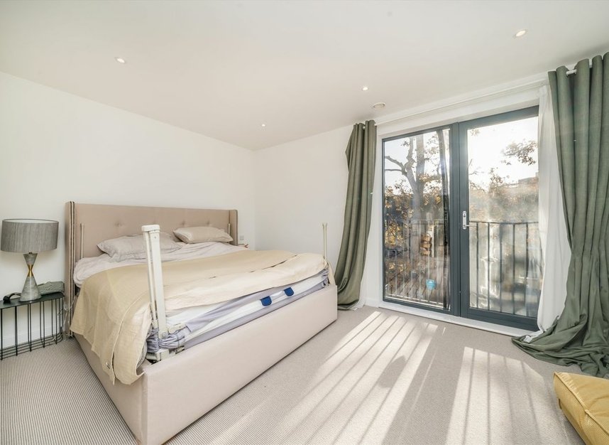 Properties for sale in Beatrice Place - SW19 6BS view4