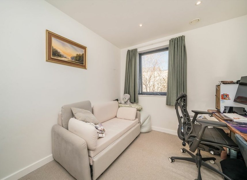 Properties for sale in Beatrice Place - SW19 6BS view7