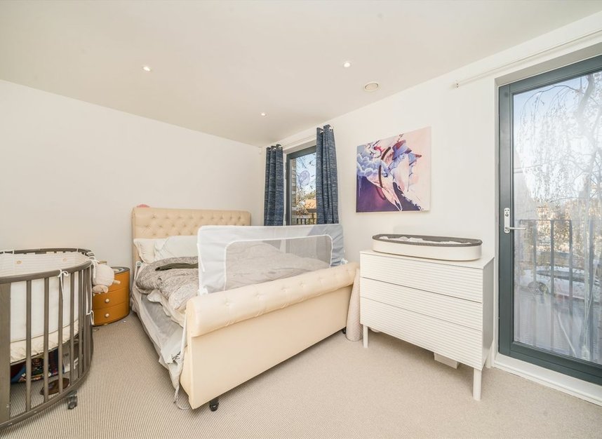 Properties for sale in Beatrice Place - SW19 6BS view6