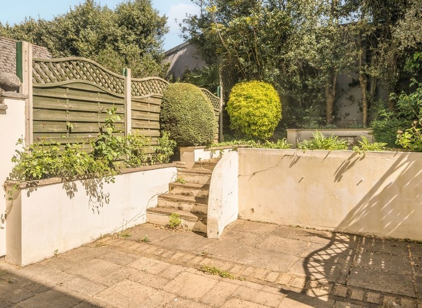 Properties for sale in Beaufort Close - SW15 3TL view8