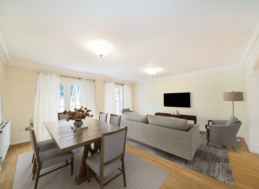Properties for sale in Beaufort Close - SW15 3TL view4