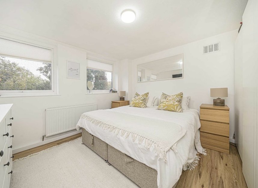 Properties sold in Beaver Close - TW12 2BZ view6