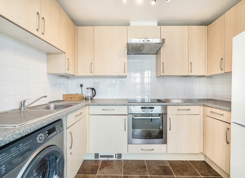 Properties sold in Bedfont Lane - TW13 4GE view3