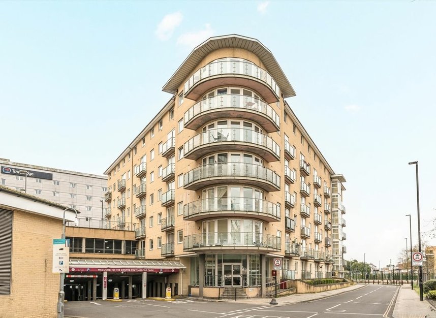 Properties sold in Bedfont Lane - TW13 4GE view1