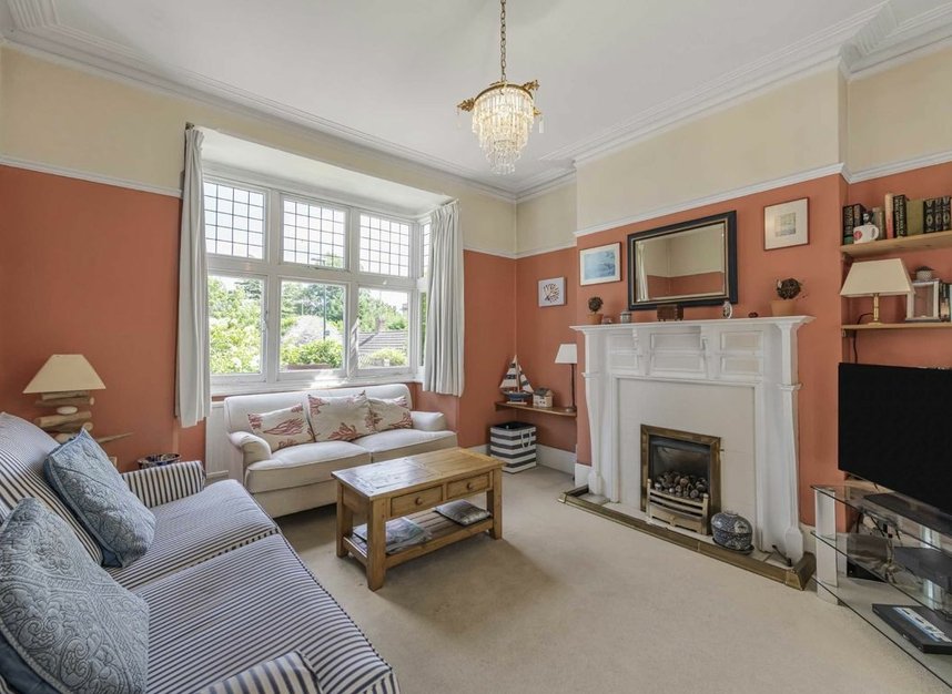 Properties sold in Belgrade Road - TW12 2AZ view2