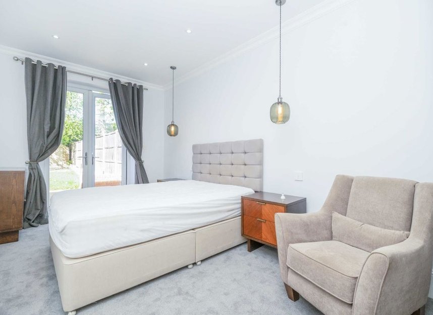 Properties for sale in Bellevue Road - N11 3ET view3