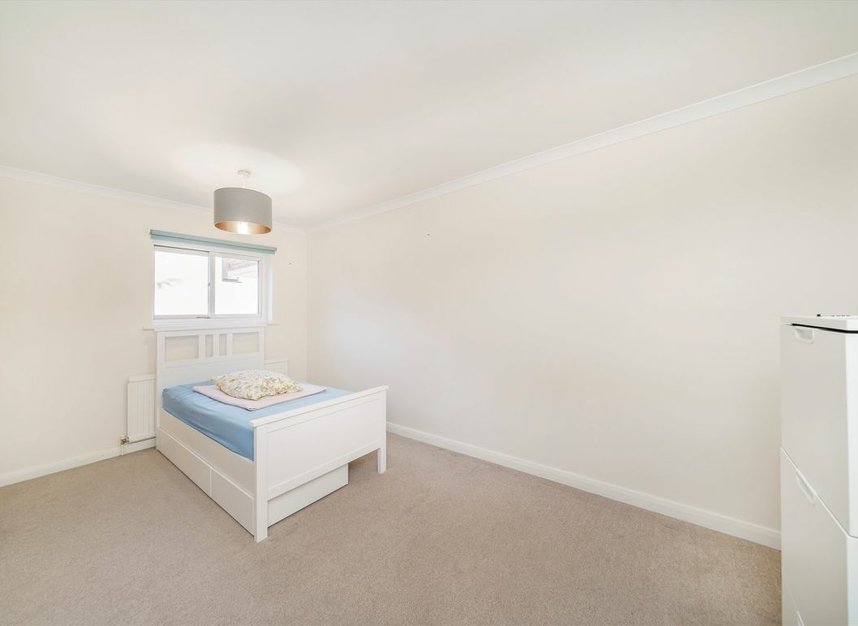 Properties for sale in Belvedere Drive - SW19 7DG view5