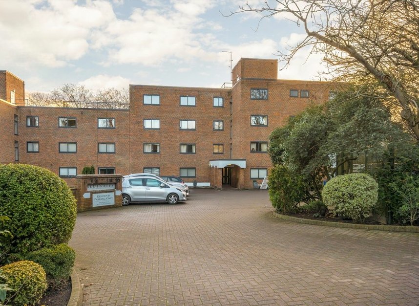 Properties for sale in Belvedere Drive - SW19 7DG view1