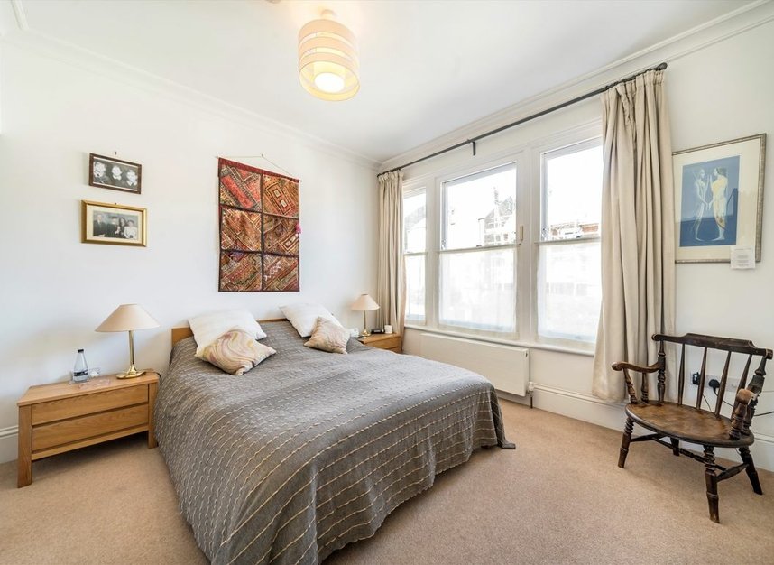 Properties sold in Benson Road - SE23 3RL view7