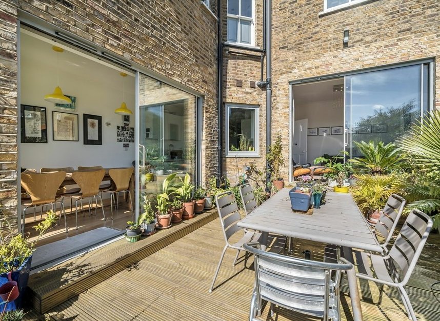 Properties sold in Benson Road - SE23 3RL view9