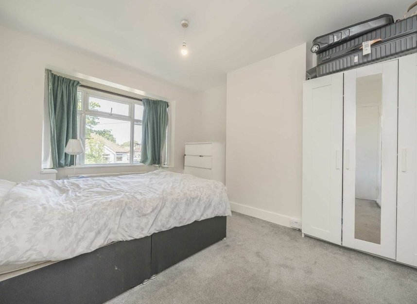Properties for sale in Beresford Avenue - W7 3AJ view3