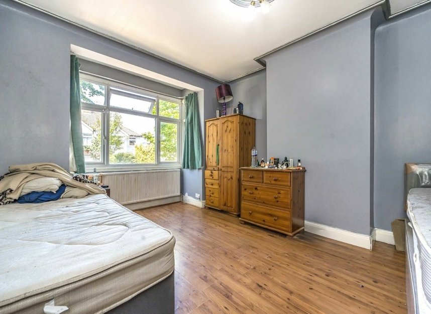Properties for sale in Beresford Avenue - W7 3AJ view7