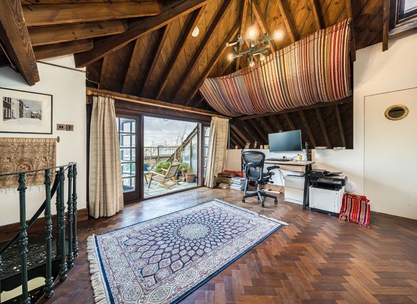 Properties for sale in Bermondsey Wall East - SE16 4TU view5