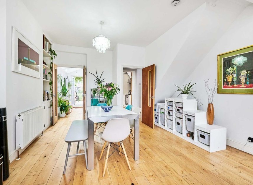 House terraced for sale in Bexhill Road, London, SE4 (Ref 222180