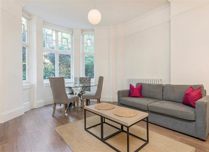 Properties for sale in Bickenhall Street - W1U 6BS view4