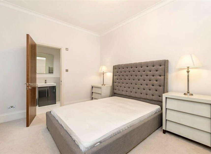 Properties for sale in Bickenhall Street - W1U 6BS view6