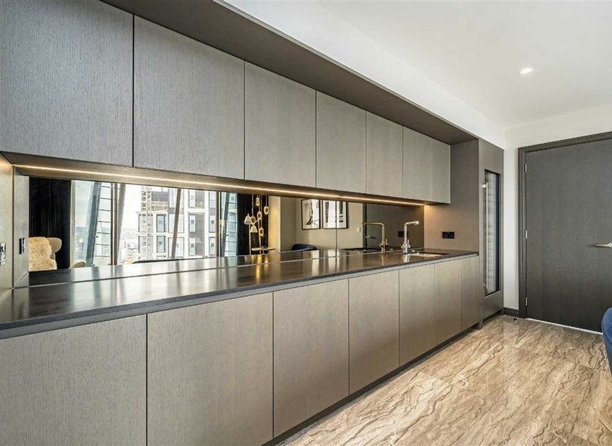 Properties for sale in Blackfriars Road - SE1 9GQ view5