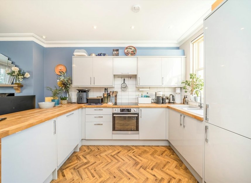 Properties for sale in Blythe Hill Lane - SE6 4UF view8