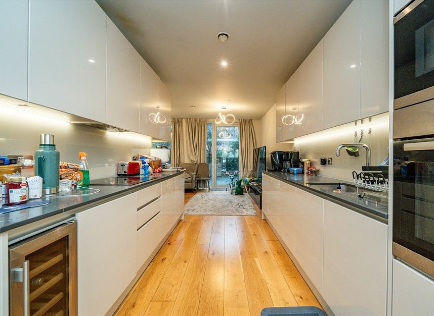 Properties for sale in Boaters Avenue - TW8 8FQ view3