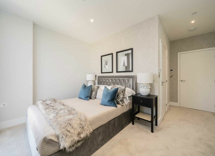 Properties for sale in Bollo Lane - W3 8ZW view9