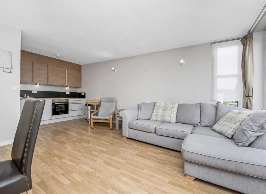Flat for sale in Borland Road, London, SE15 (Ref 209567) Dexters