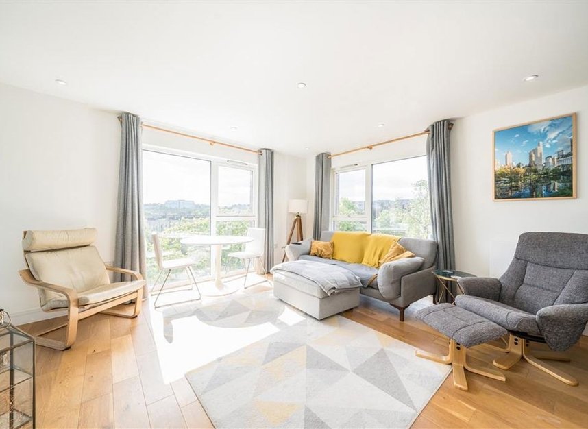 Properties for sale in Bradley Road - SW4 8FA view4