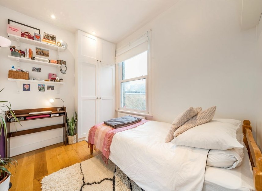 Properties for sale in Bravington Road - W9 3AT view6