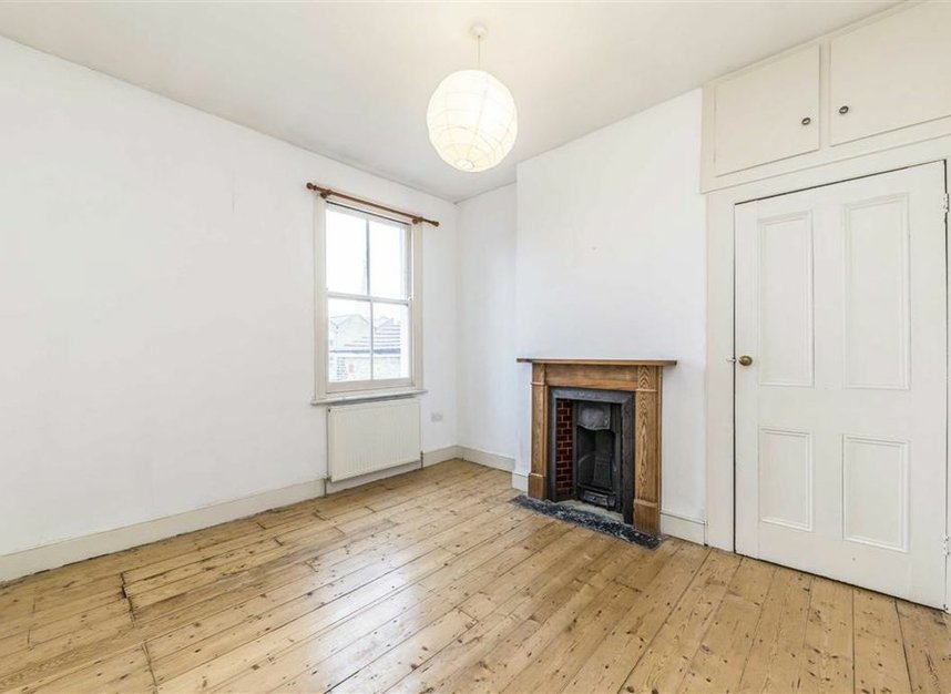 House terraced for sale in Braxfield Road, London, SE4 (Ref 220931