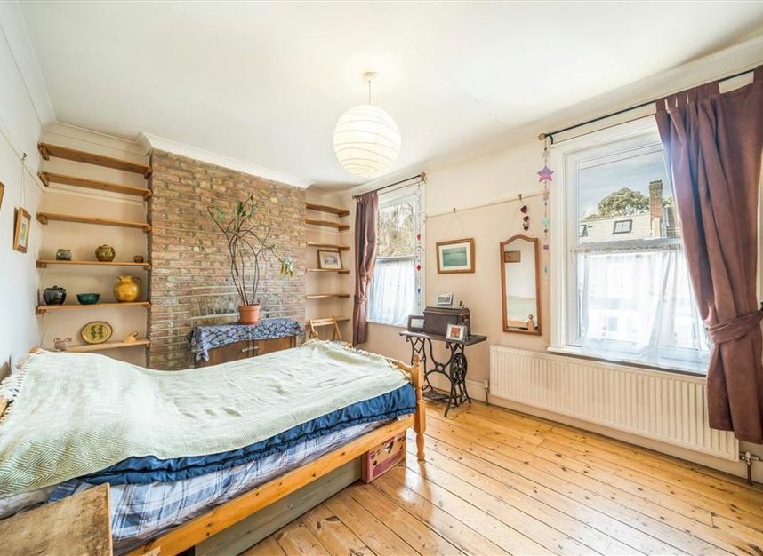 Properties sold in Brightfield Road - SE12 8QF view5