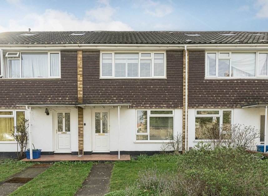 House terraced for sale in Brinsworth Close, Twickenham, TW2 (Ref