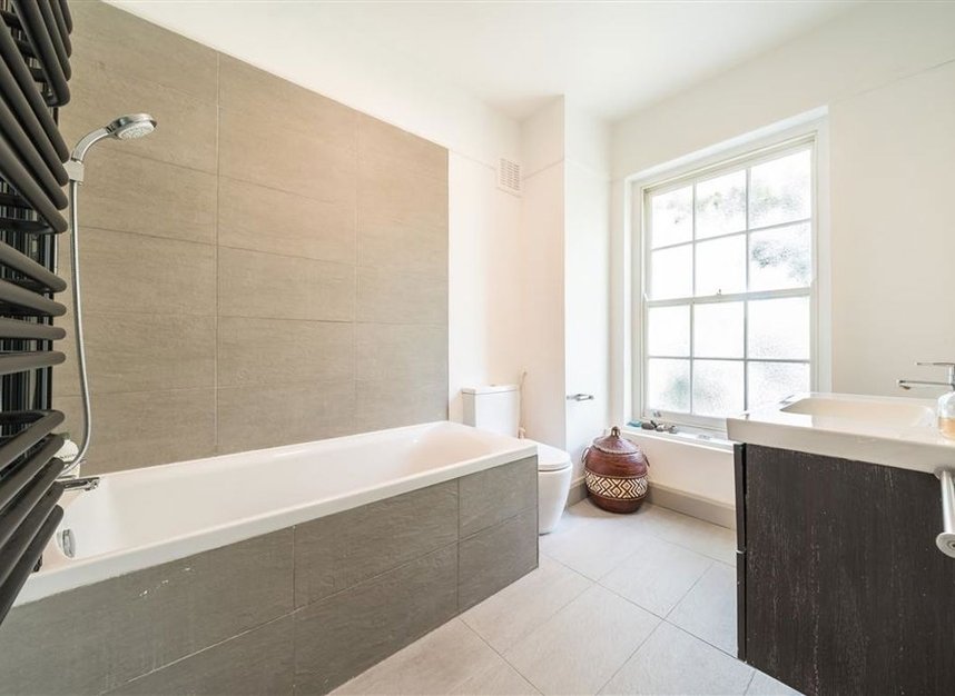Properties for sale in Brixton Road - SW9 6LP view5