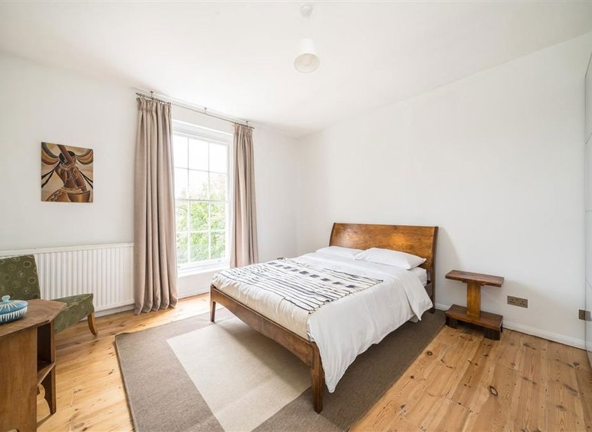 Properties for sale in Brixton Road - SW9 6LP view4