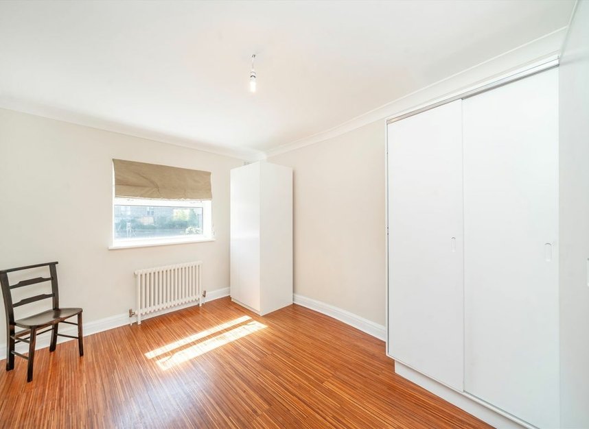 Properties sold in Brondesbury Road - NW6 6SB view4