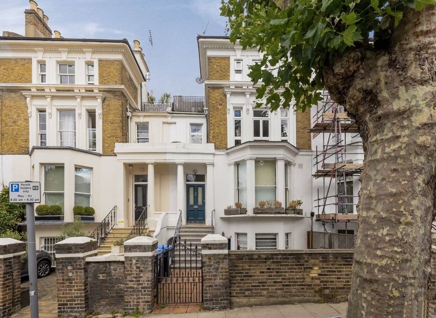 London Villas For Sale