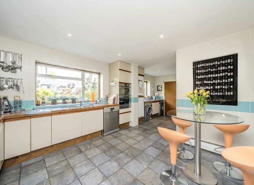 Properties sold in Broomfield - TW16 6SW view3