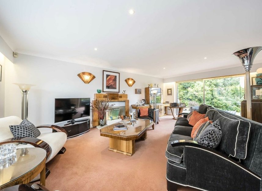 Properties sold in Broomfield - TW16 6SW view2