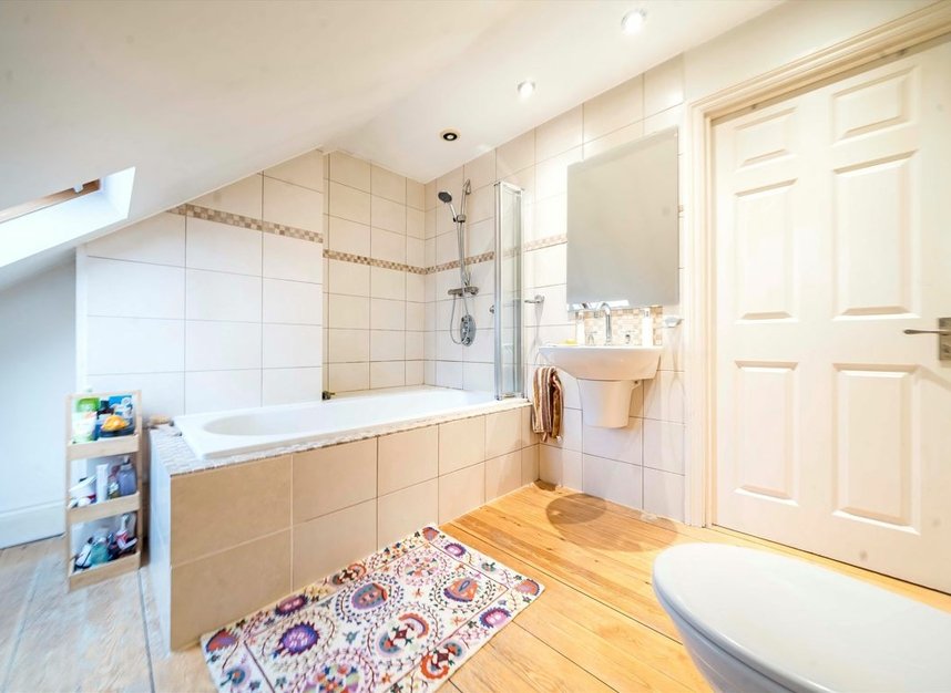 Properties for sale in Broughton Road - W13 8QW view8