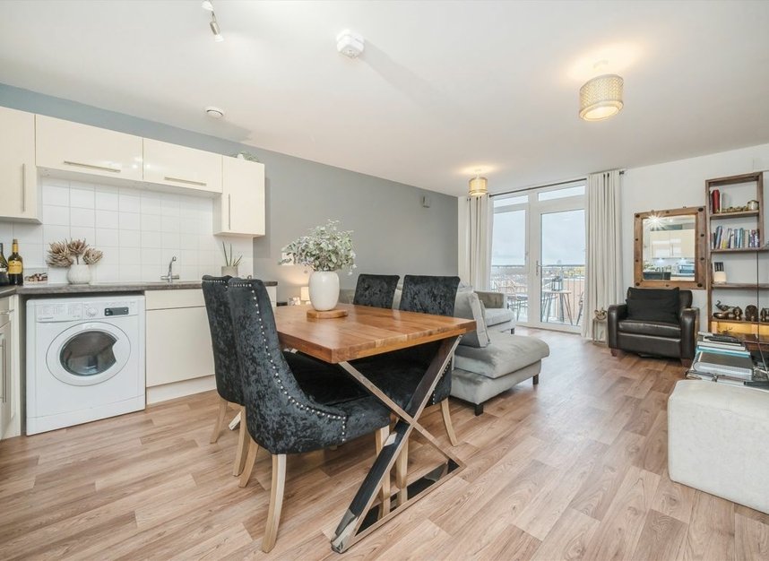 Properties sold in Brownell Place - W7 3AZ view1
