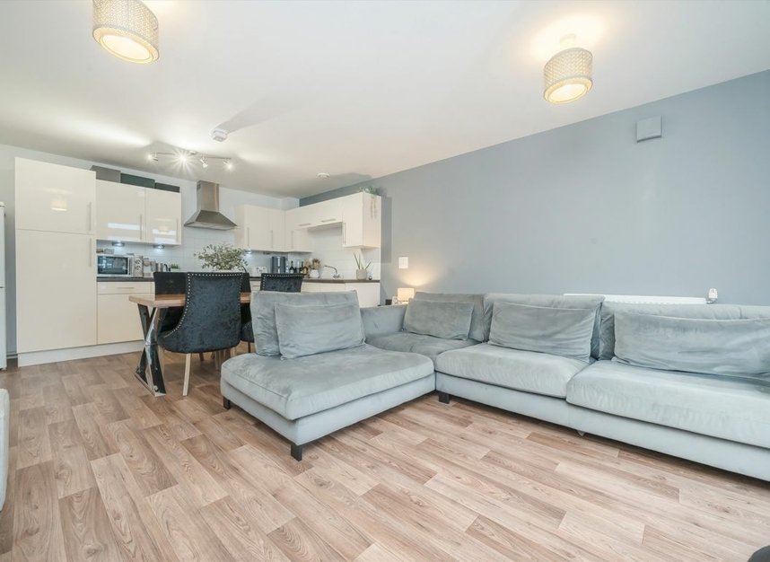 Properties sold in Brownell Place - W7 3AZ view2