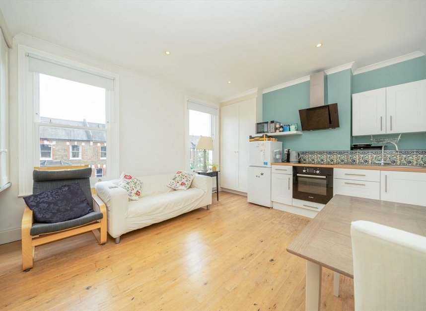 Properties sold in Burghley Road - NW5 1UH view12