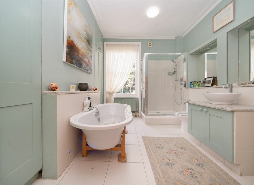 Properties sold in Burghley Road - NW5 1UH view7