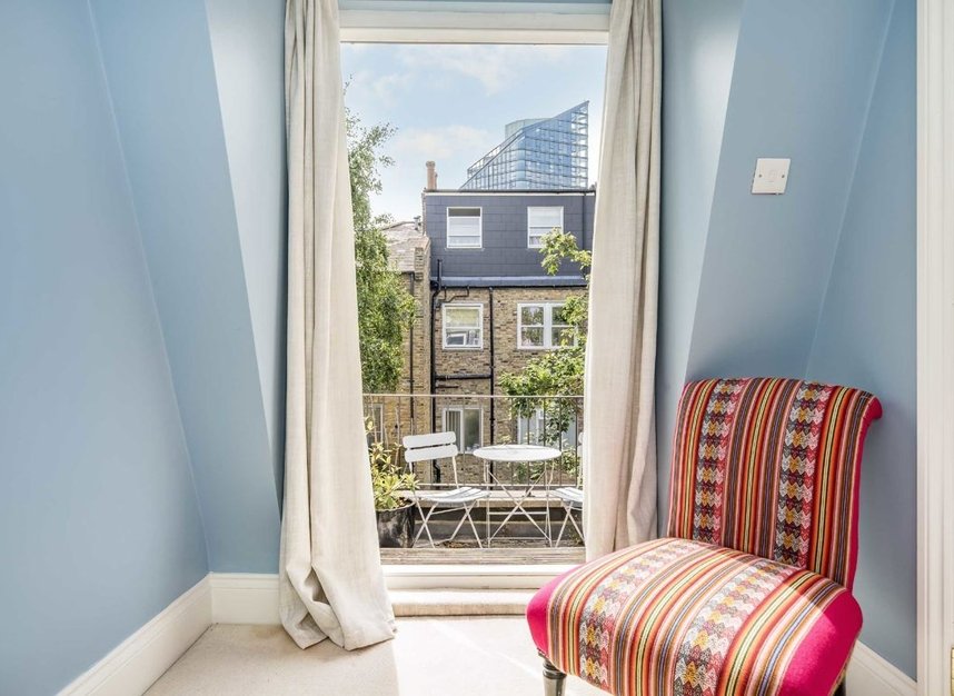 Properties for sale in Burnaby Street - SW10 0PR view10